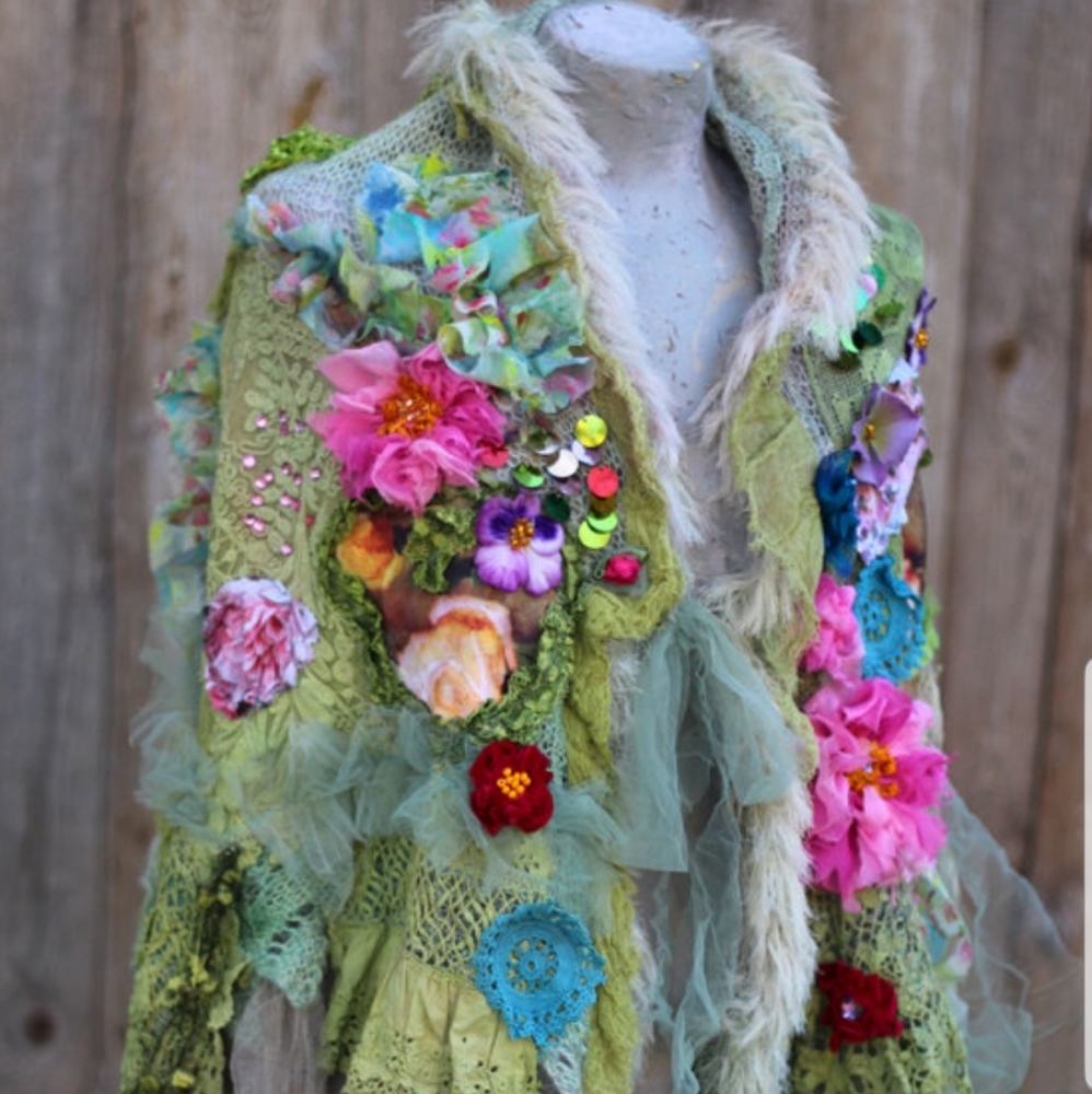 Fleursboheme Original Full Bloom Cape